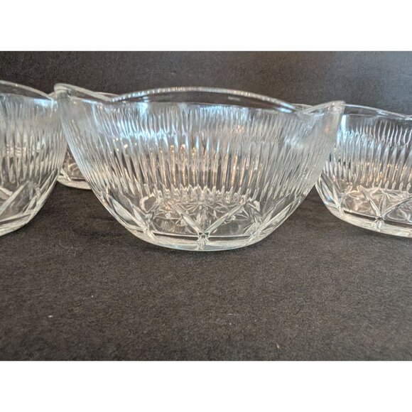 Portugal Laura 5 Vintage Clear Glass Dessert Bowls Starburst Design - Picture 3 of 4